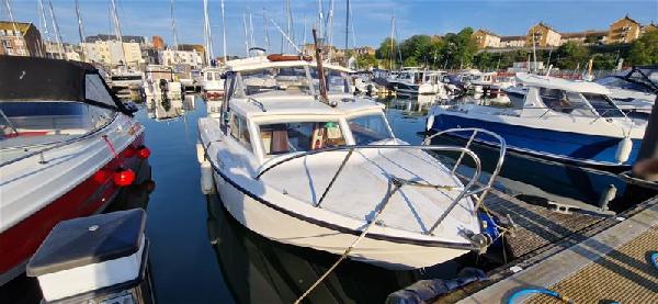 Relcraft 24 Fast Fisher For Sale From Seakers Yacht Brokers